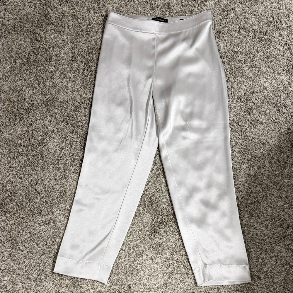 St. John Cream Ankle Pants